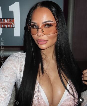 Full leaked Eljana kva private onlyfans photo