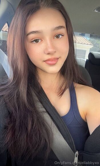 ellabbyxo