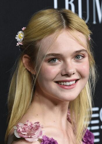 Elle Fanning