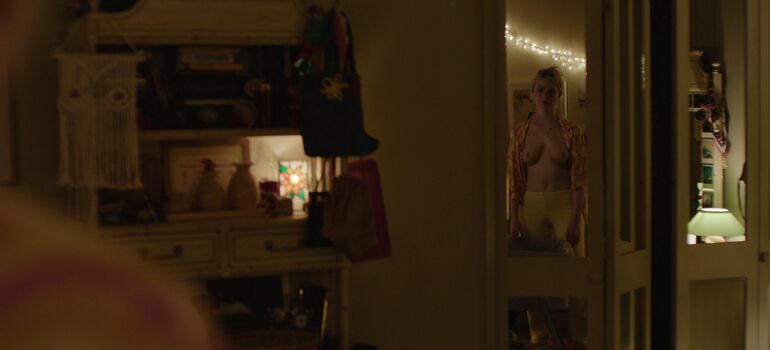 Elle Fanning