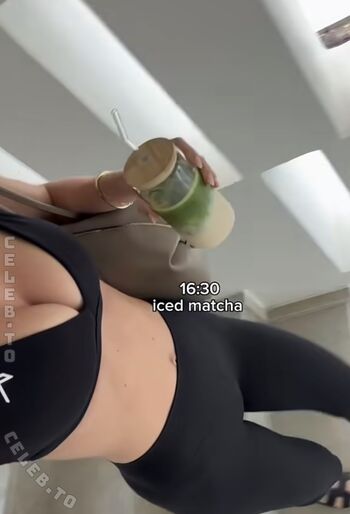 Full leaked Emilia bte page private onlyfans photo