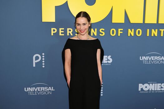 Full leaked Emilia clarke page private onlyfans photo