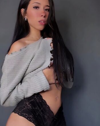 Full leaked Emilia ponce private onlyfans photo