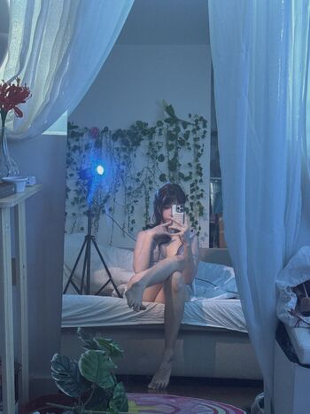 Full leaked Emiliabear private onlyfans photo