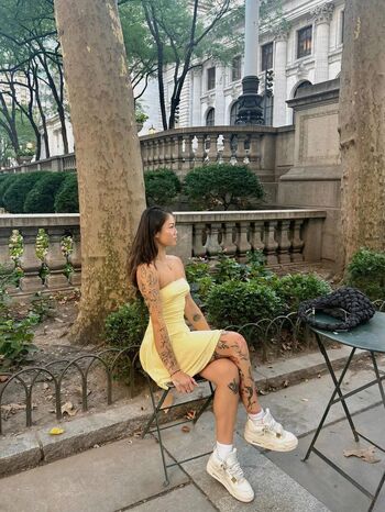 Full leaked Emilyafeng page private onlyfans photo