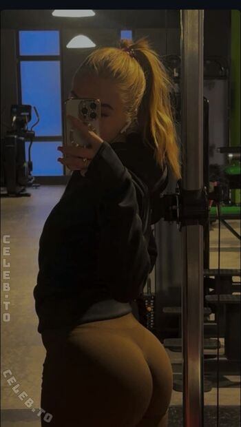 Full leaked Emma mllr private onlyfans photo