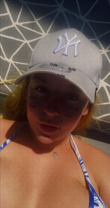 Full leaked Emma richardson private onlyfans photo