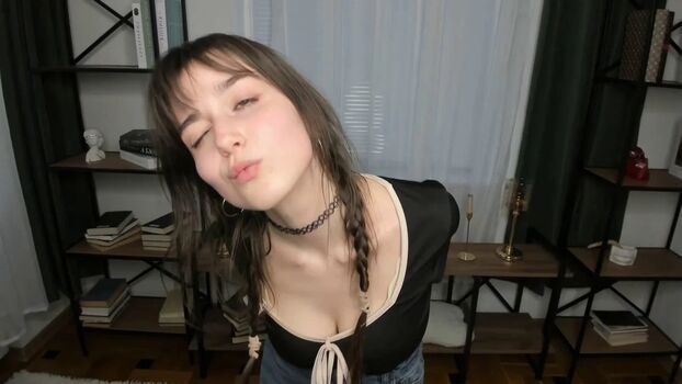 Full leaked Emmie mavel private onlyfans photo