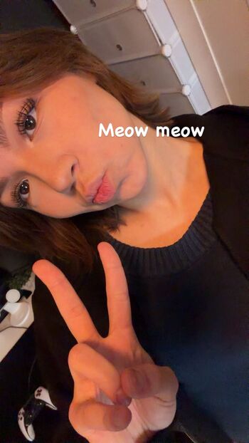 Full leaked Emmilovscats private onlyfans photo