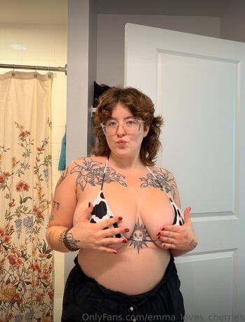 Full leaked Emmmmakait private onlyfans photo