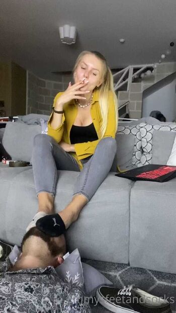 Emmys Feet And Socks