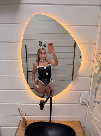 Full leaked Emthefae  page private onlyfans photo