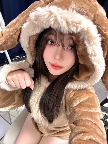 Full leaked Chloe temple/ private onlyfans photo