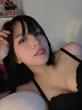Full leaked Eri strawberry private onlyfans photo