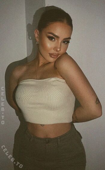 Full leaked Estellakr private onlyfans photo