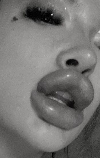 Full leaked Eva u tits private onlyfans photo