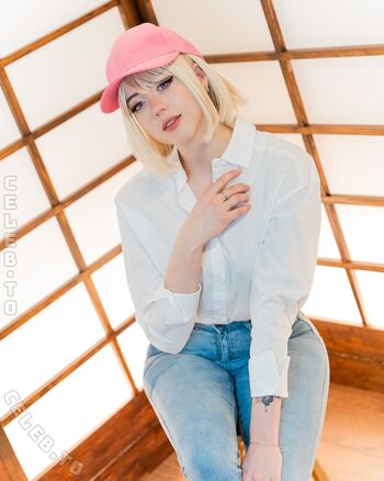 Full leaked Farbenfuchs private onlyfans photo