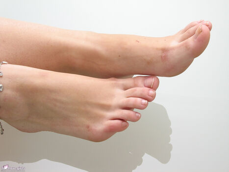 Full leaked Dove cameron/ private onlyfans photo