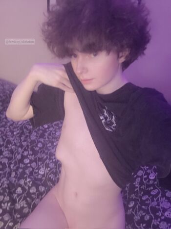 femboy_skeleton