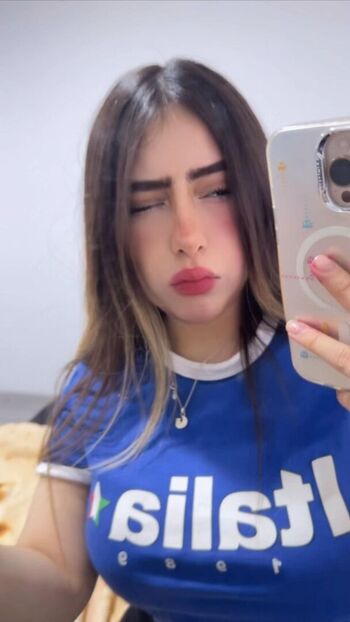 Full leaked Fernandavaal page private onlyfans photo