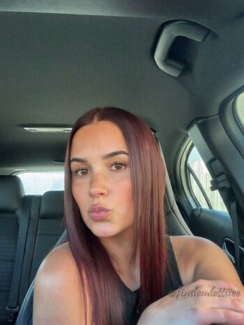 Full leaked Findomlottiiee private onlyfans photo