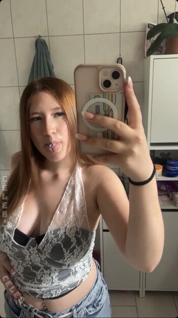 Full leaked Franziihtz private onlyfans photo