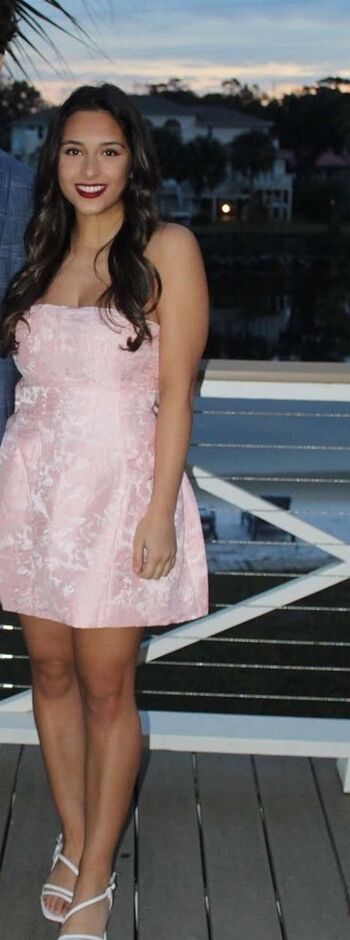 Full leaked Gabby gray private onlyfans photo