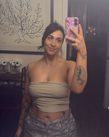 Gabriella Tzantarmis