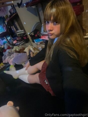 gaptoothgirl