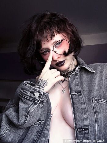 Full leaked Kayla vy / private onlyfans photo