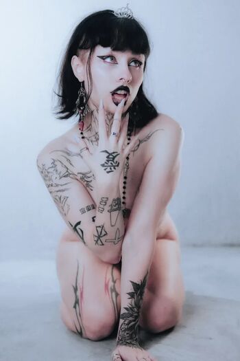 Full leaked Bai ling / private onlyfans photo