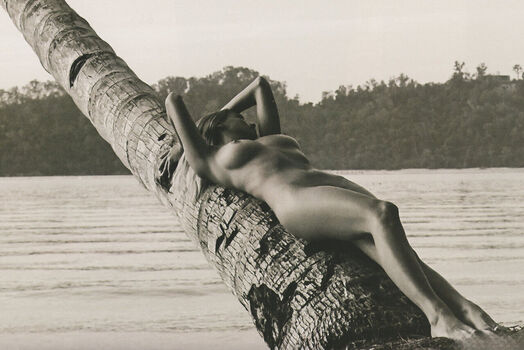 Full leaked Genevieve morton private onlyfans photo