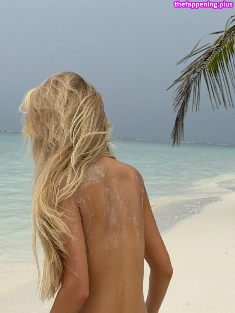 Elizaveta Stefanovna / Genlistef / jenandfreddie Foto OnlyFans Nuda #55