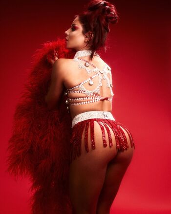 Full leaked Honeysuckle/ private onlyfans photo