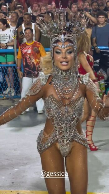 Full leaked Laura schadeck/ private onlyfans photo