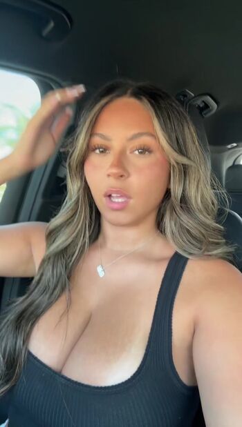 Full leaked Gracie richey page private onlyfans photo