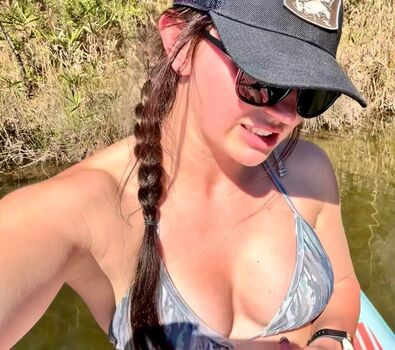 Full leaked Hannah barron page private onlyfans photo