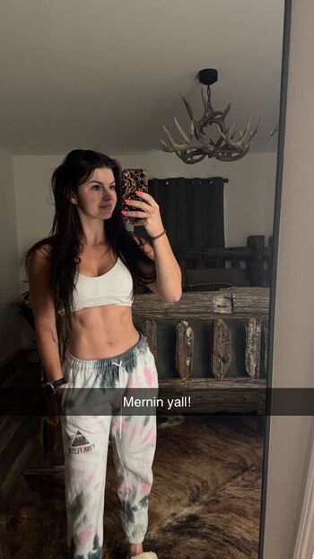 Full leaked Hannah barron private onlyfans photo