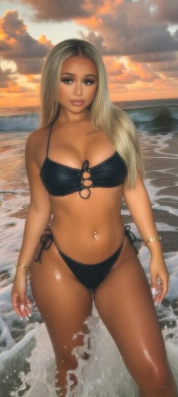 Full leaked Hannah poolle private onlyfans photo