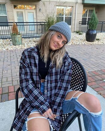 Full leaked Hannah schlenker page private onlyfans photo