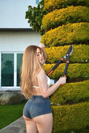 Full leaked Hannapunzell private onlyfans photo