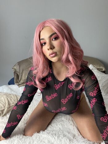 Full leaked Hannazw private onlyfans photo