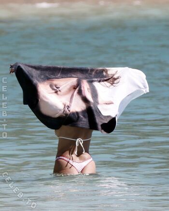 Full leaked Heidi klum  page private onlyfans photo