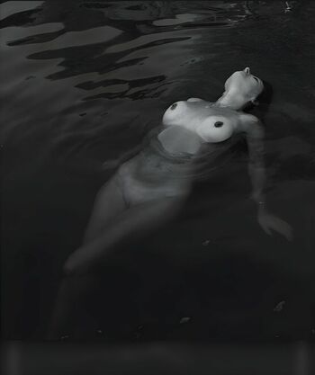 Full leaked Helena coelho page private onlyfans photo