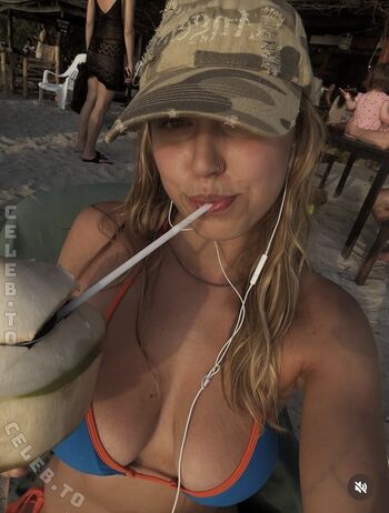 Full leaked Helenaastoll private onlyfans photo