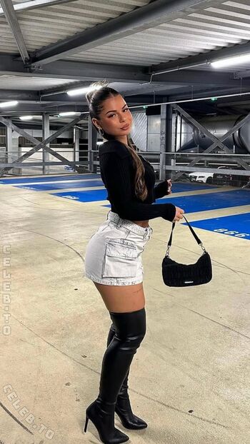 Full leaked Helin deli private onlyfans photo