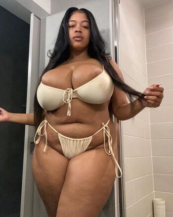 Full leaked Holly b private onlyfans photo