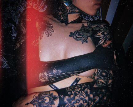 Full leaked Holly broome inked private onlyfans photo