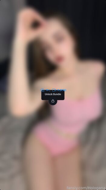 Full leaked Hologana private onlyfans photo