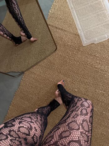 Full leaked Holylolly private onlyfans photo